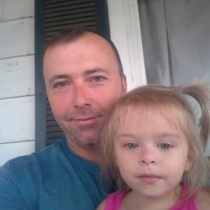 Meet your Posher, Travis